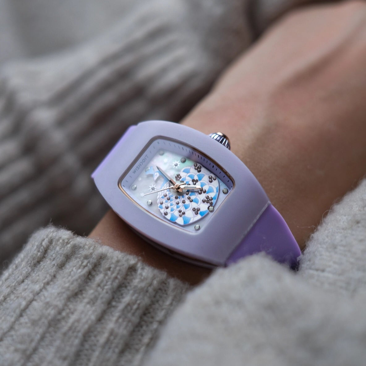 Wishdoit Watches Tonneau Affordable Best Women Chronograph l Peacock Plume Women's Watch| Fluorine Rubber Watch Strap lPurple （Purple Strap）