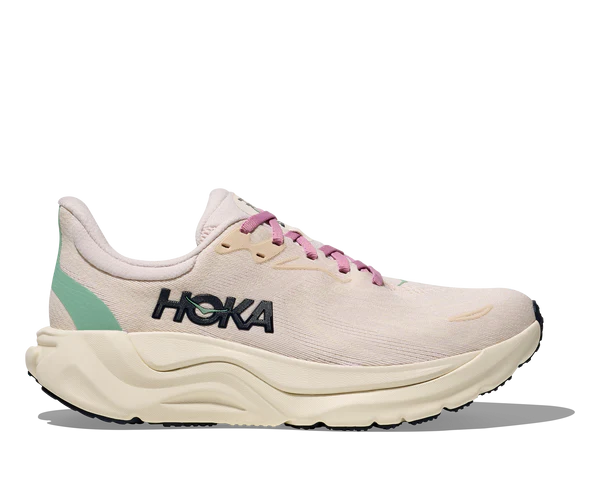 Women's Arahi 8 Running Shoes