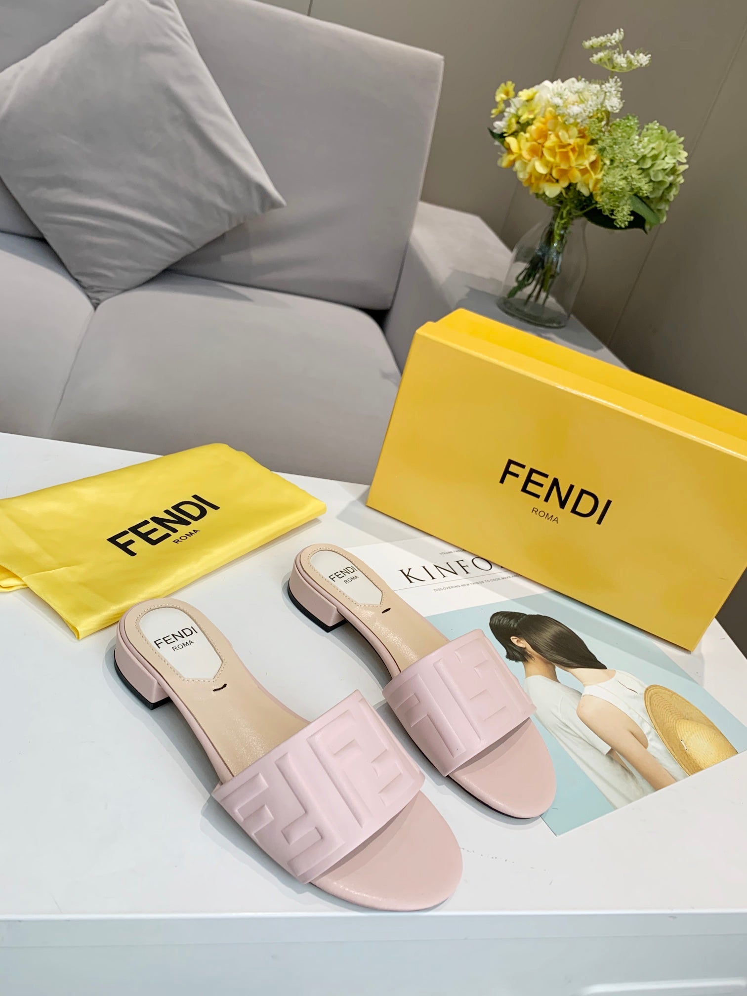 FENDI 2022 Popular Summer Women's Flats Men Slipper Sandals Shoes xf