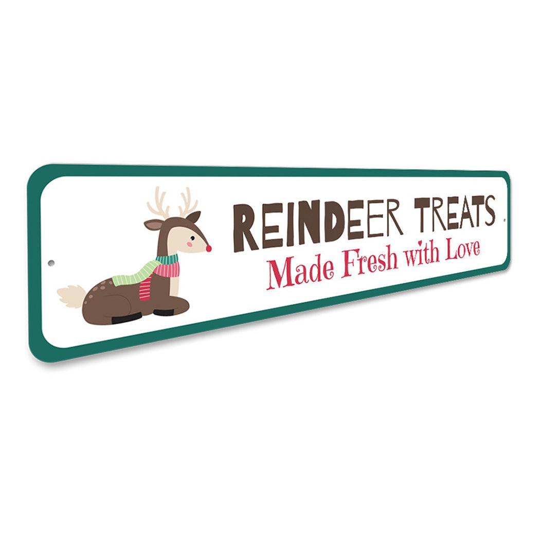 Reindeer Treats Holiday Sign