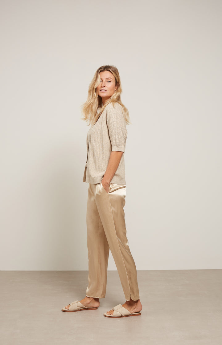 Cargos have made a comeback this is how to wear them now  Vogue  Scandinavia