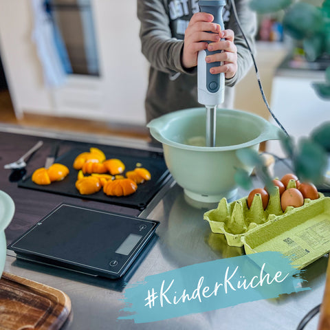 KinderKochen #Hygienische Schneidebretter Familienzeit Kinder Küche Kulinarische Kreativität Sicheres Kochen Kochabenteuer Kinder Lernen Kochen Mit Kindern