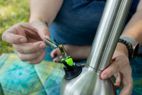 using a DynaVap dry herb vaporizer