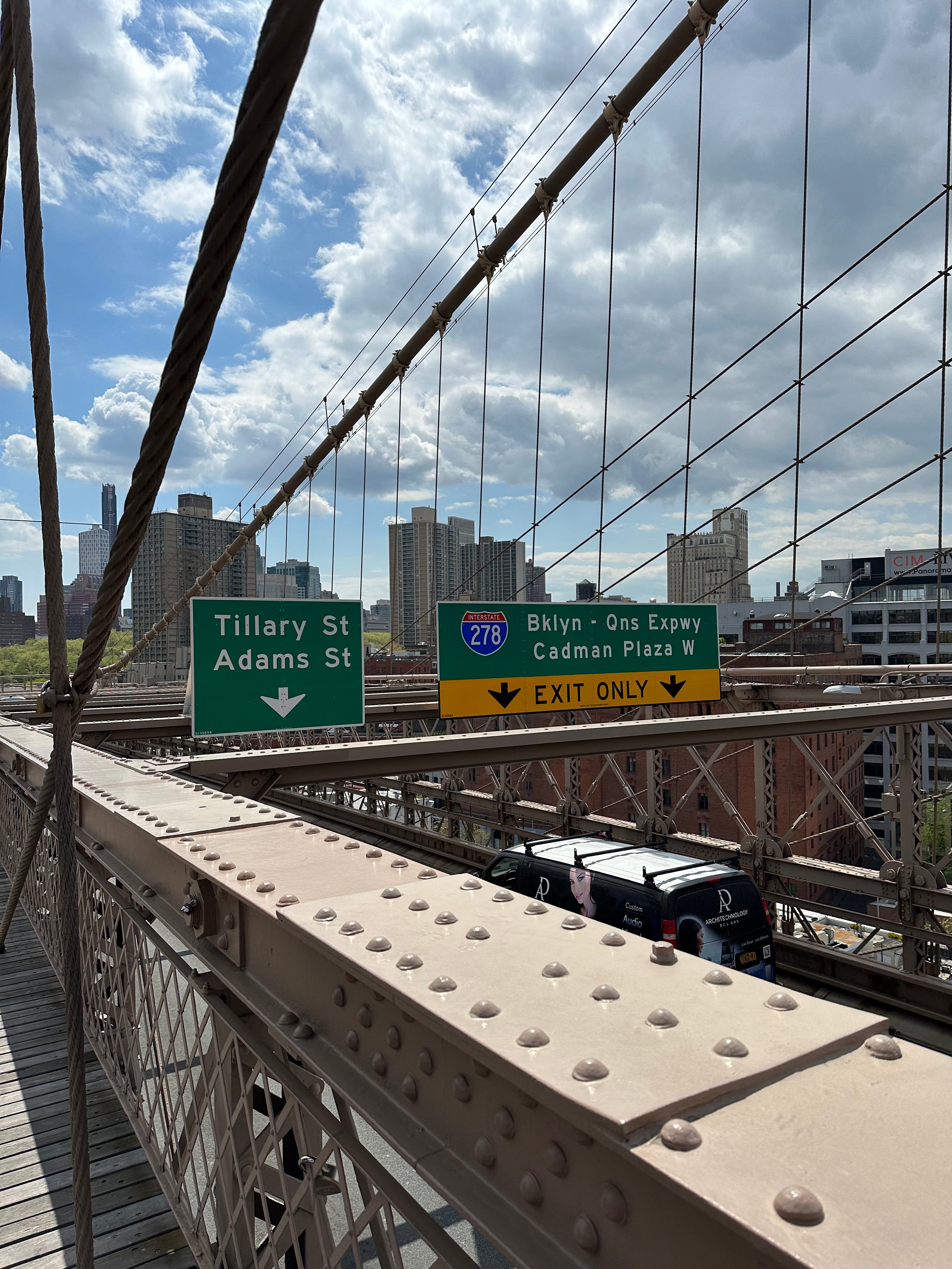 Walking over Brooklyn Bridge