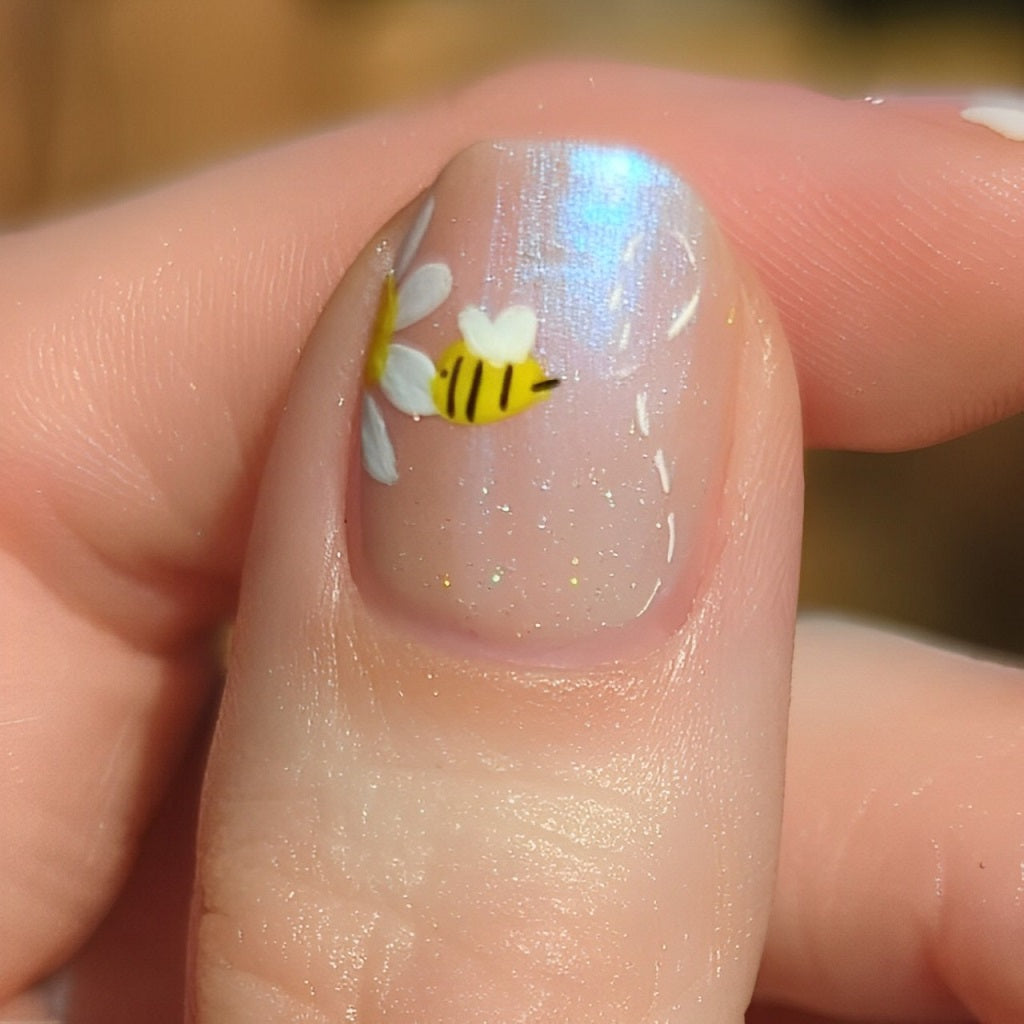 Bee and Flower Nails
