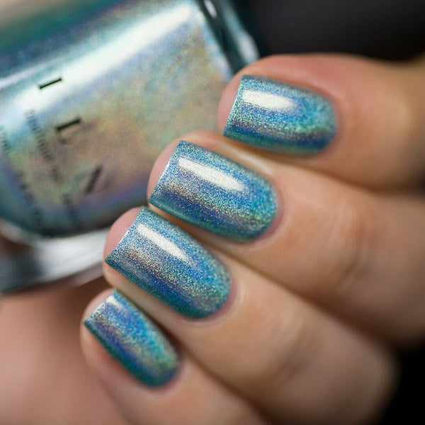 ILNP Aria – Non-Toxic Ultra Holographic Nail Polish