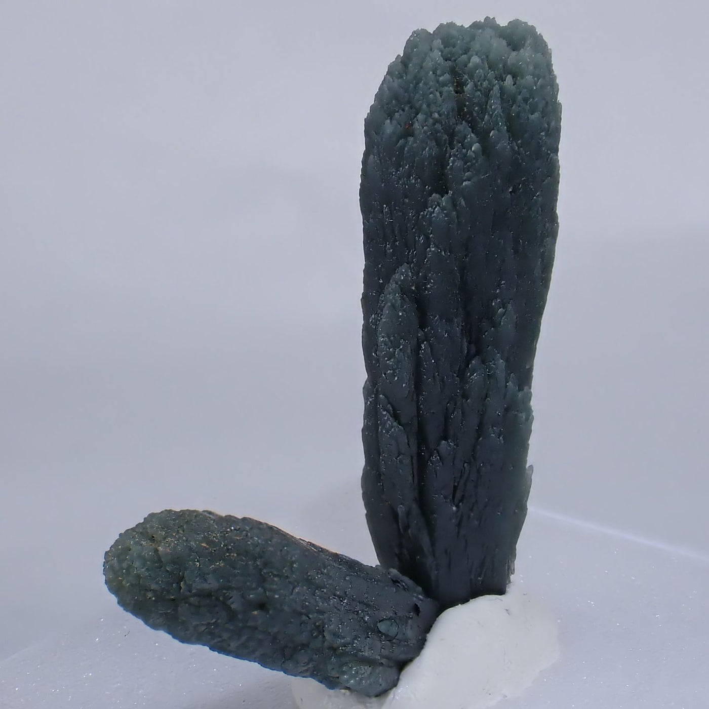 緑水晶 GreenQuartz クラスター（ギリシャ産）A 鉱物標本 【全商品