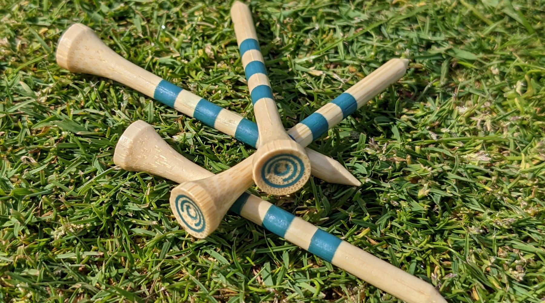 Eco-Friendly Bamboo Golf Tees