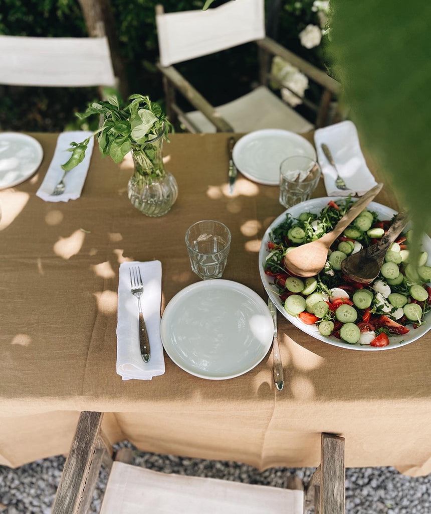 Al Fresco Dining Table Setting Ideas