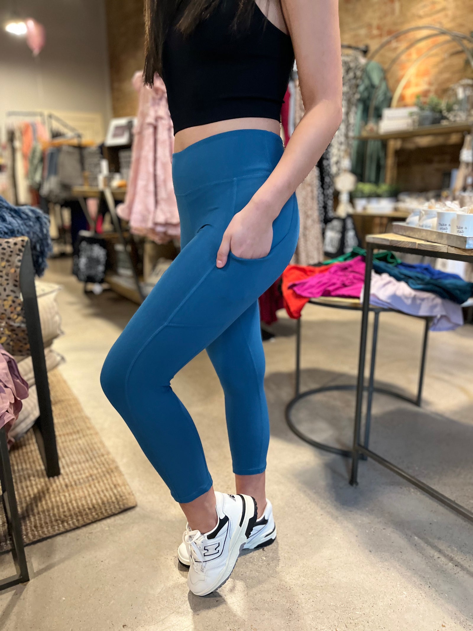 Rae Mode Capri Yoga Pants – Missy's Boutique
