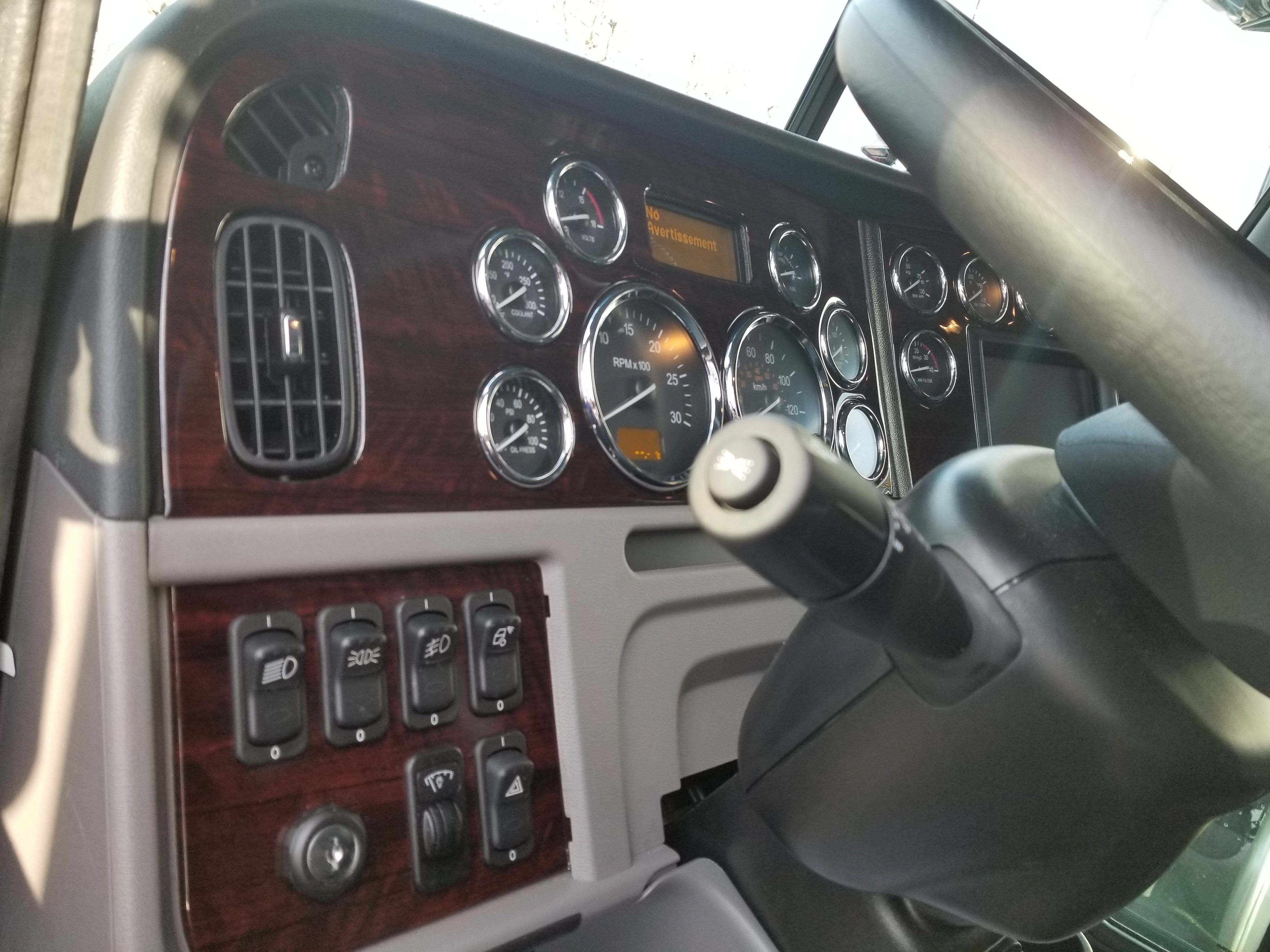 Peterbilt 389 (Truck) 20162021 Dash kit (Full) PE3616INF