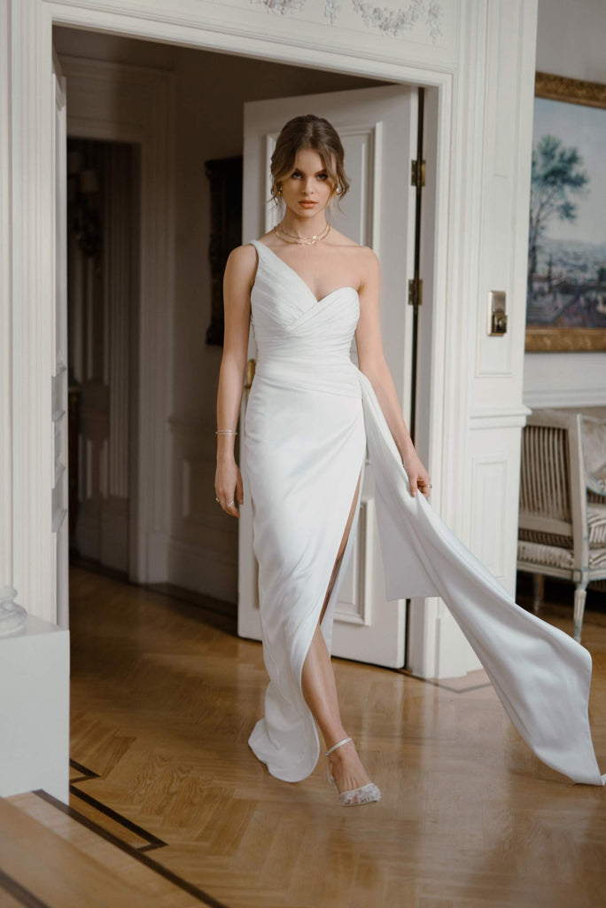 Bridal Couturier Karin Rom