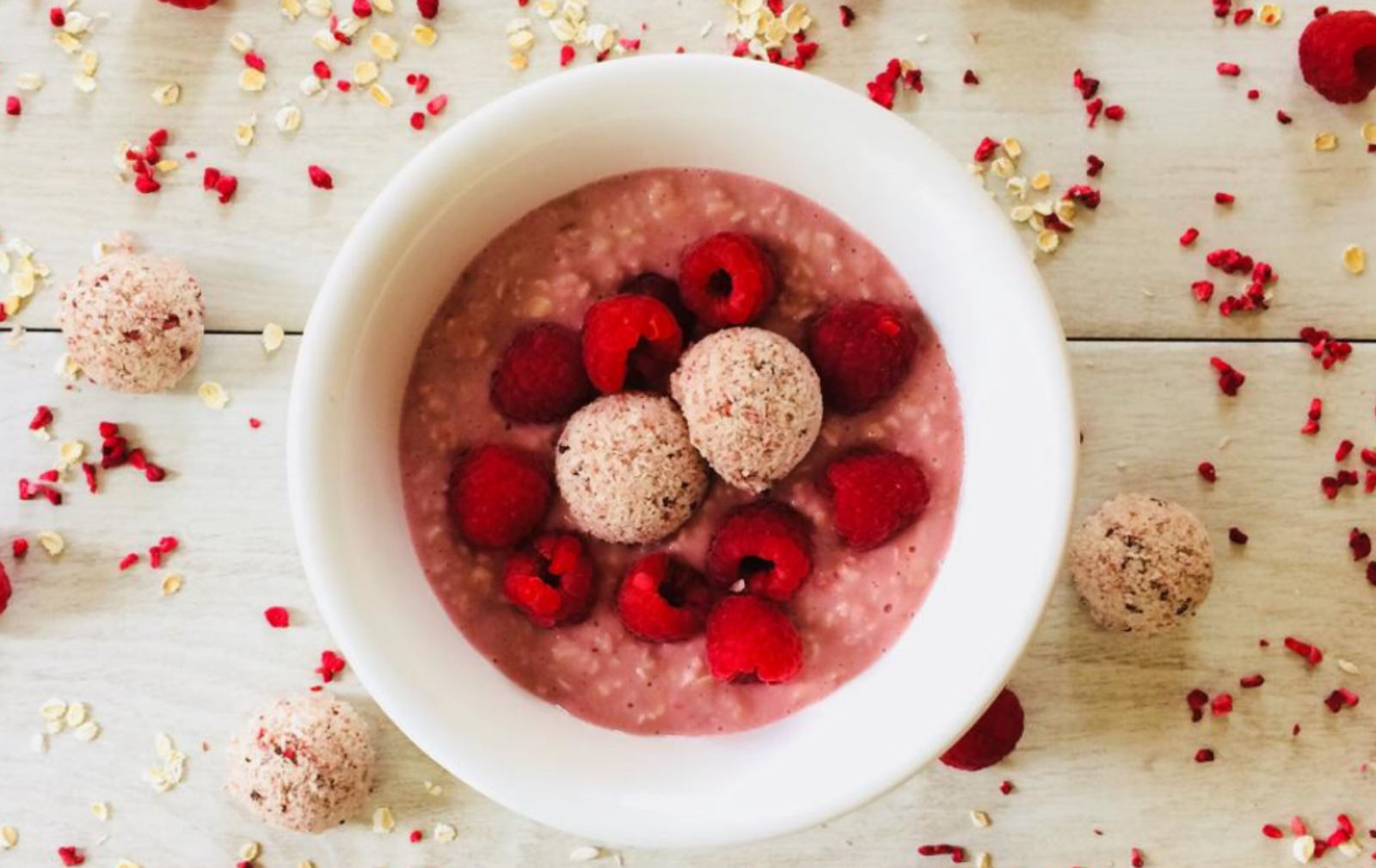 Raspberry Porridge - Scrummy Tummies