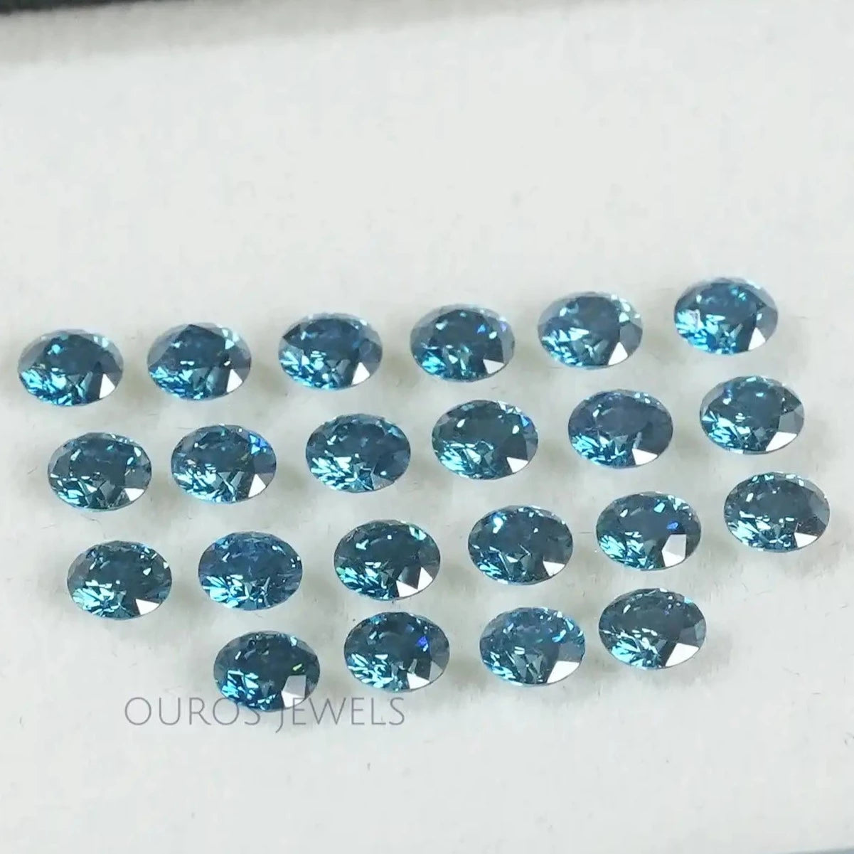 Blue Round Cut Lab Grown Diamond