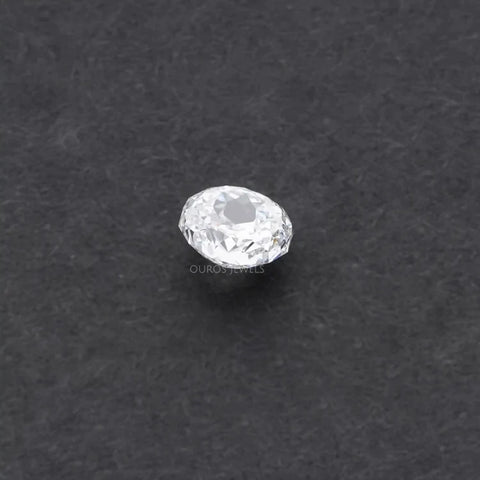[Runder Diamant im Mogulschliff mit perfekt symmetrischer Gleichgewichtsbildung innen und außen]-[Ouros-Juwelen]