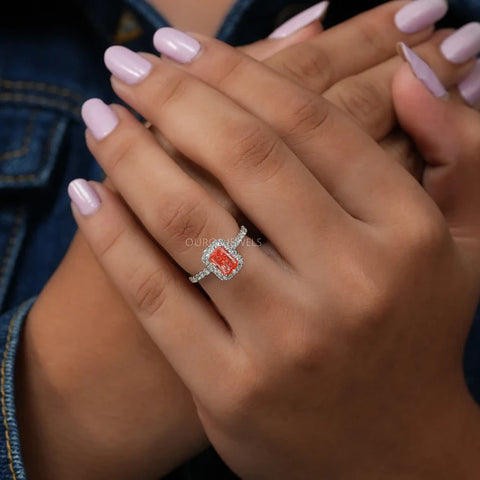 Women's light pink 1.00 carat lab-grown diamond halo engagement ring