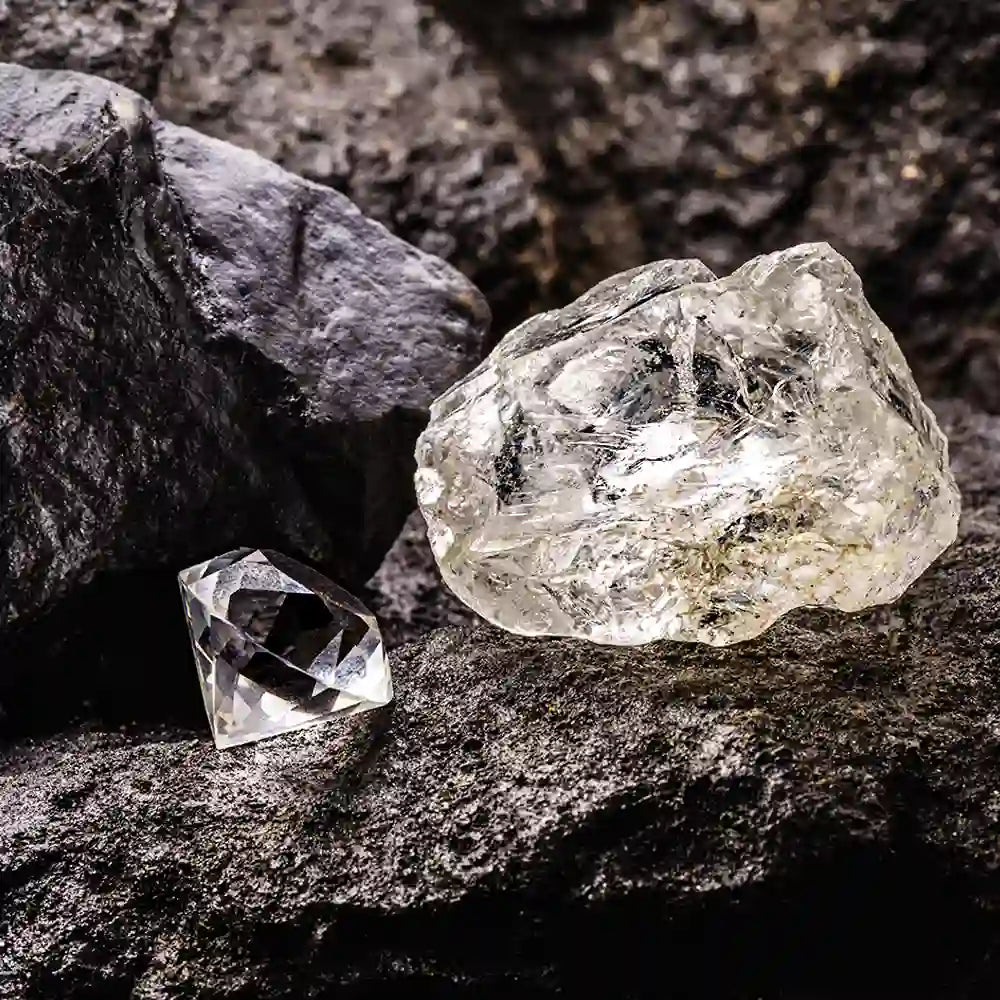 real life pictures of raw diamonds in rock