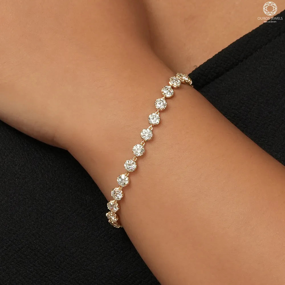Diamond Tennis Bracelet, 14k White Gold, Natural Round Brilliant Cut,  Elegant Bracelet, at Rs 65000 | हीरे के कंगन in Surat | ID: 2852382814973