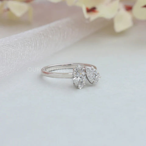 VS clarity and colorless lab-grown marquise and pear shaped Toi et Moi ring in white gold