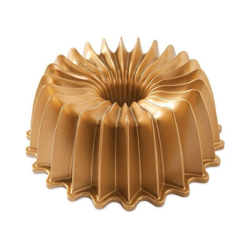 Original Fluted Nordic Ware Limited Edition Bundt Pan 10-15 Cups NEW!