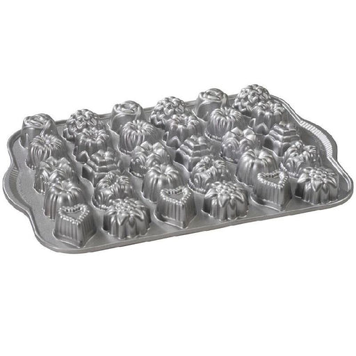 Nordic Ware Nonstick 30-Cup Bundt Tea Cake & Candy Pan