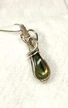 Load image into Gallery viewer, Labradorite Sterling Silver Wrapped Necklace
