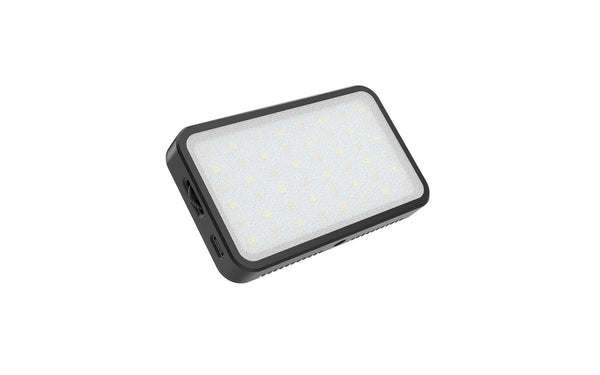 COLBOR PL5 - Compact and light to carry for making YouTube vlogs