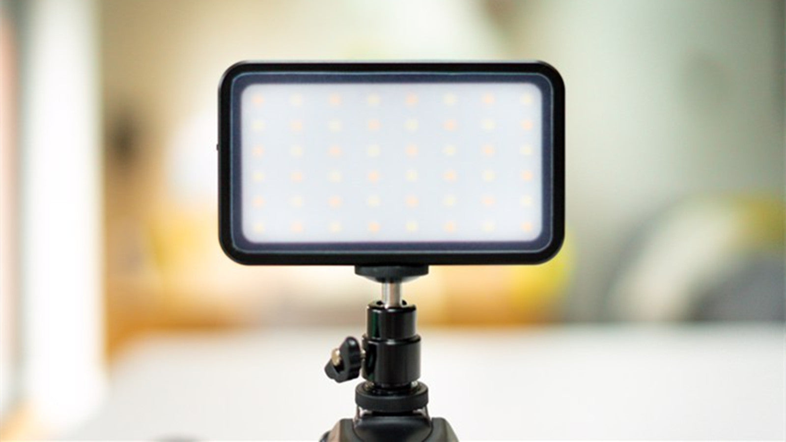 Use supplied cold shoe mount to mount COLBOR PL5 video camera LED light on camera