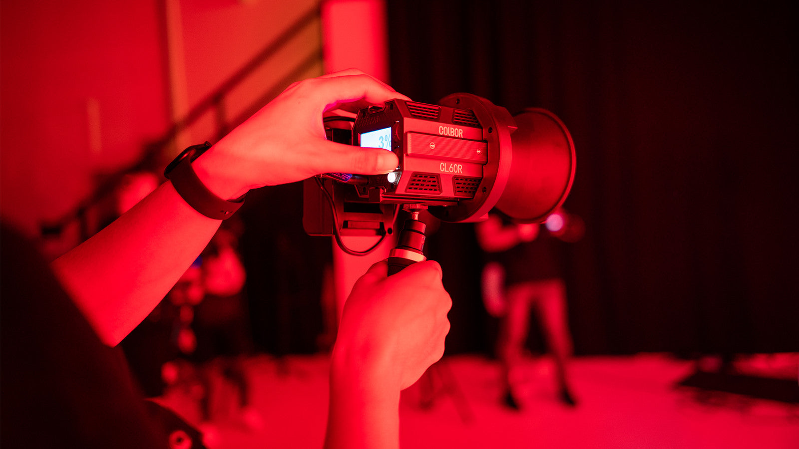 COLBOR CL60R is portable for holding in hand to offer color lighting.