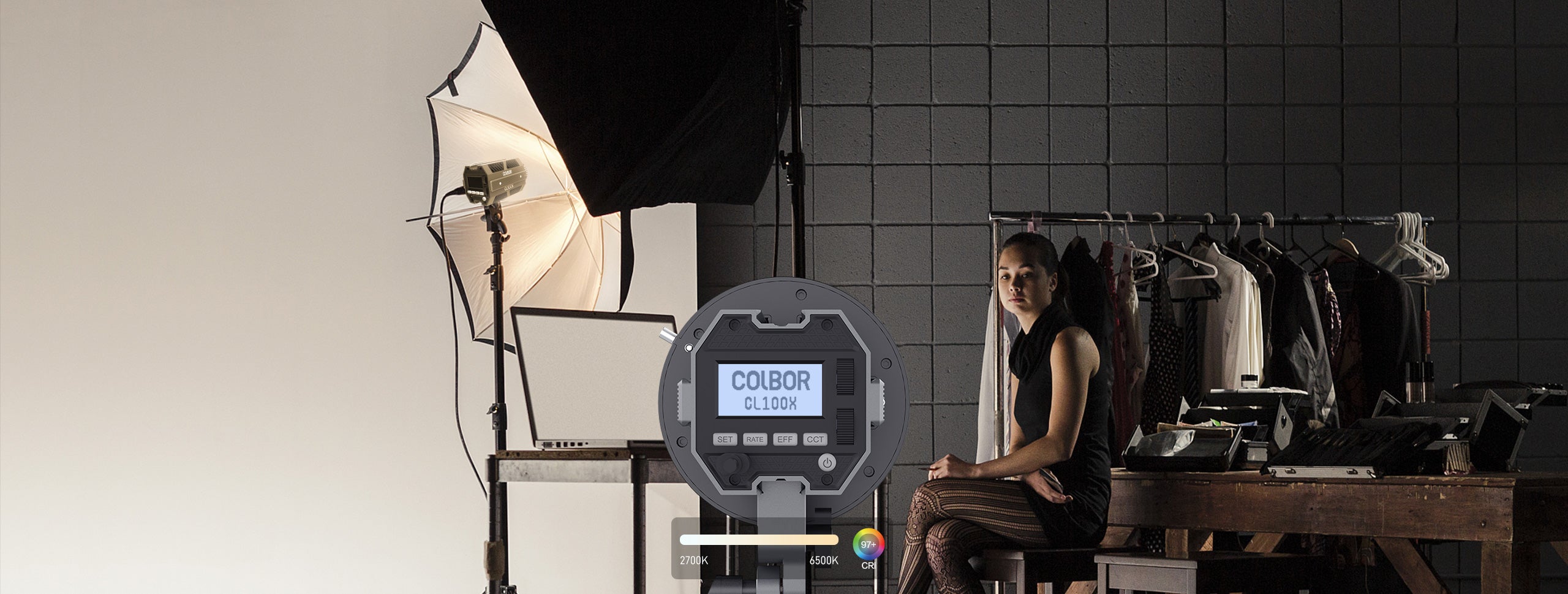 COLBOR CL100X features a color temperature of 2700-6500K and a CRI of 97+.