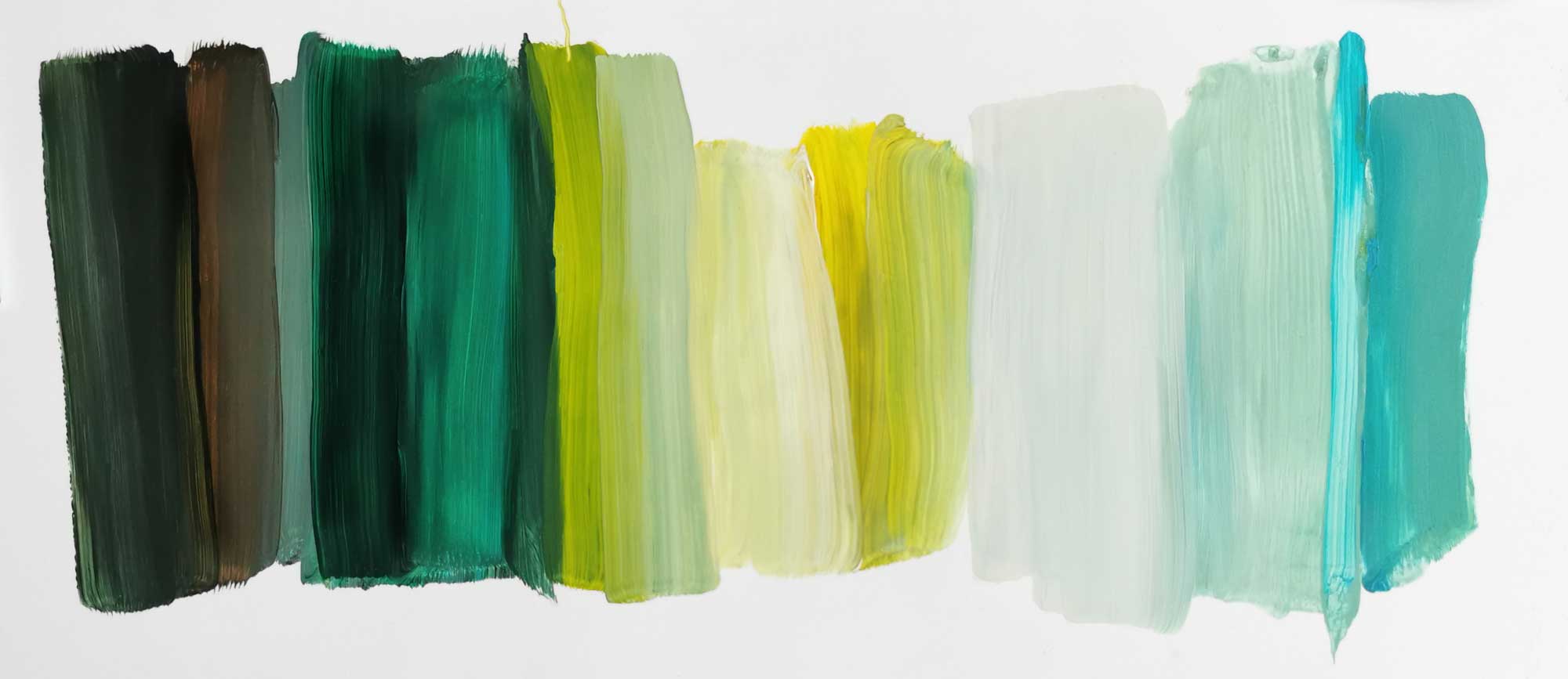 painted color spectrum strip for acrylic forest painting palette of emerald green transitioning to yellow white and aqua