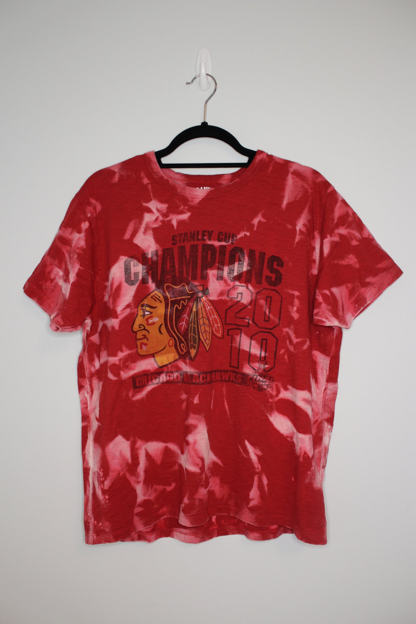 Chicago Blackhawks 2010 Stanley Cup Champions Bleached Shirt