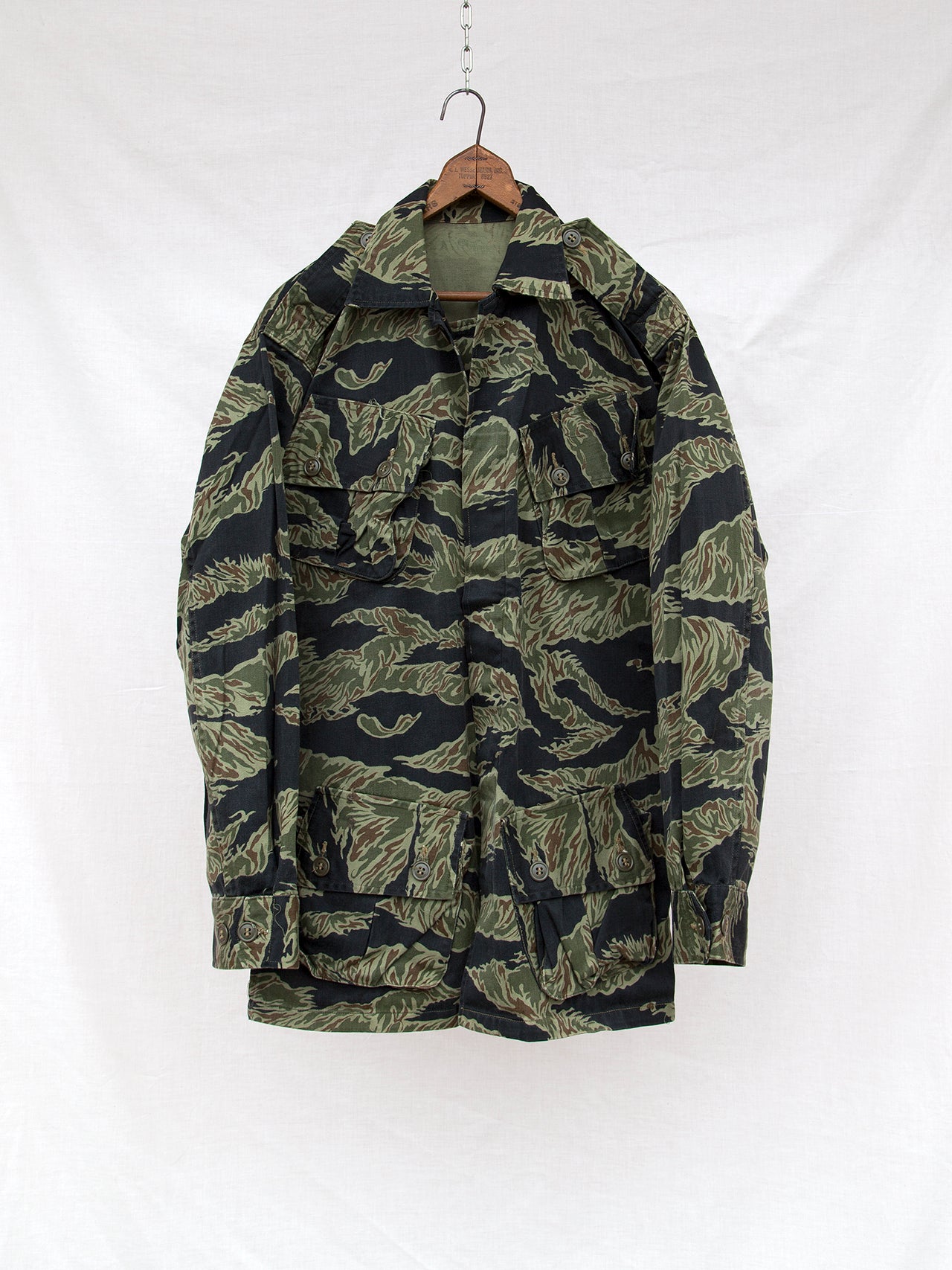 60'S JUNGLE FATIGUE JACKET x ZIG TIGER STRIPE – THE CORONA UTILITY