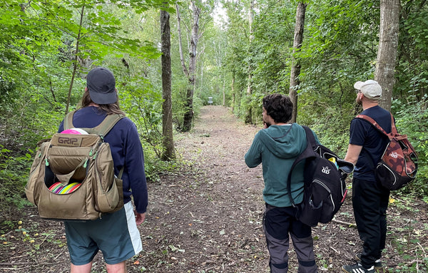 Disc golf bane i odense med spillere