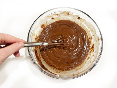 nutella filling mixed in bowl