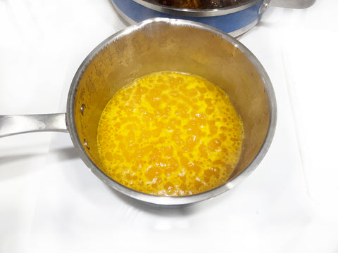 hacer arroz amarillo en rayas en una cacerola de 2,5 cuartos