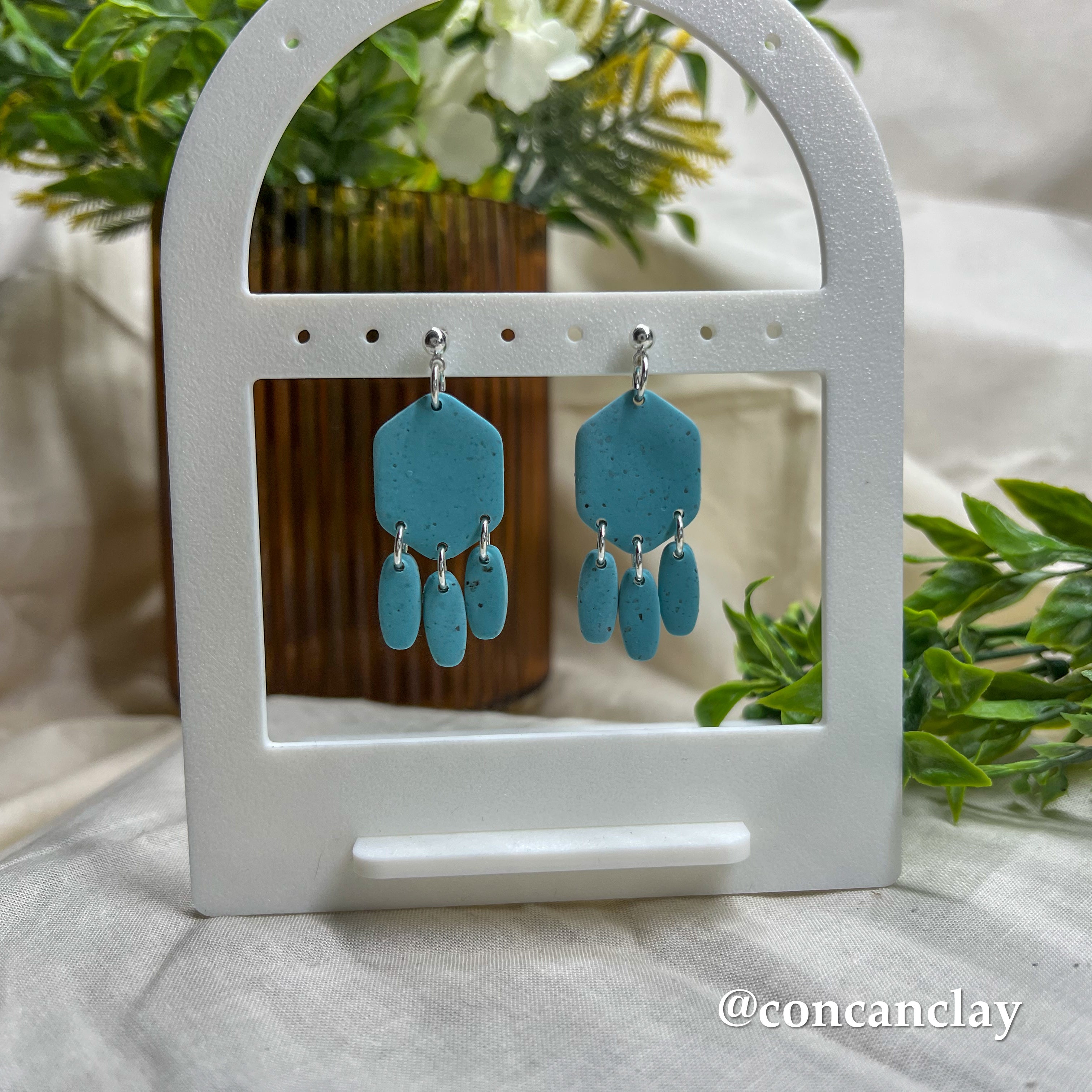 Tammy - Dangle Polymer Clay Earring