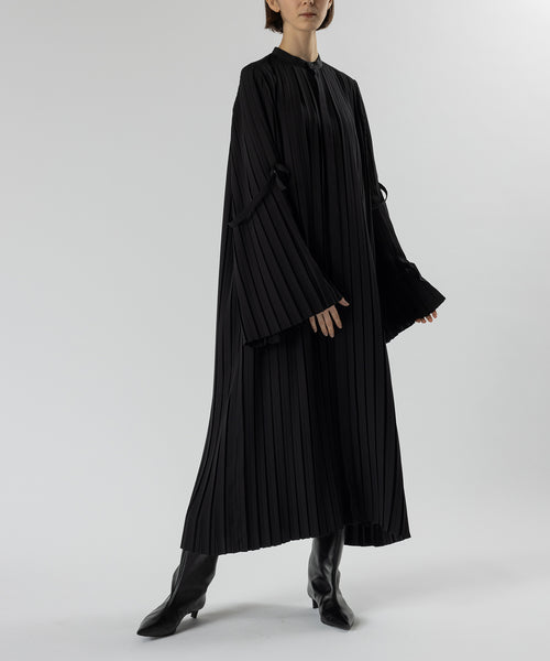 BIOTOP(ビオトープ) / 【HYKE】TAFFETA PLEATED DRESS (ワンピース ...