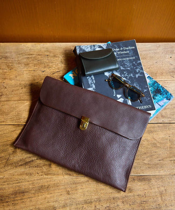 WILD LIFE TAILOR / 【KINGSLEY WALTERS STUDIO】DOCUMENT CASE