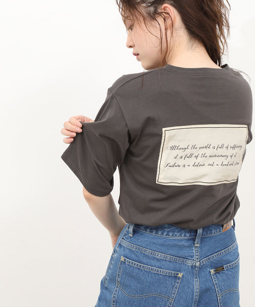 VIS / フロント刺繍バックサテンロゴTシャツ (トップス / Tシャツ