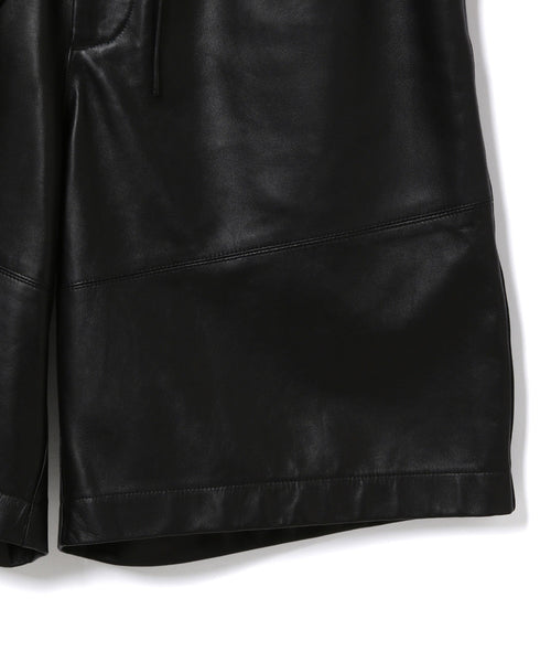 ADAM ET ROPÉ HOMME / 【AURALEE】LAMB LEATHER SHORTS (パンツ 