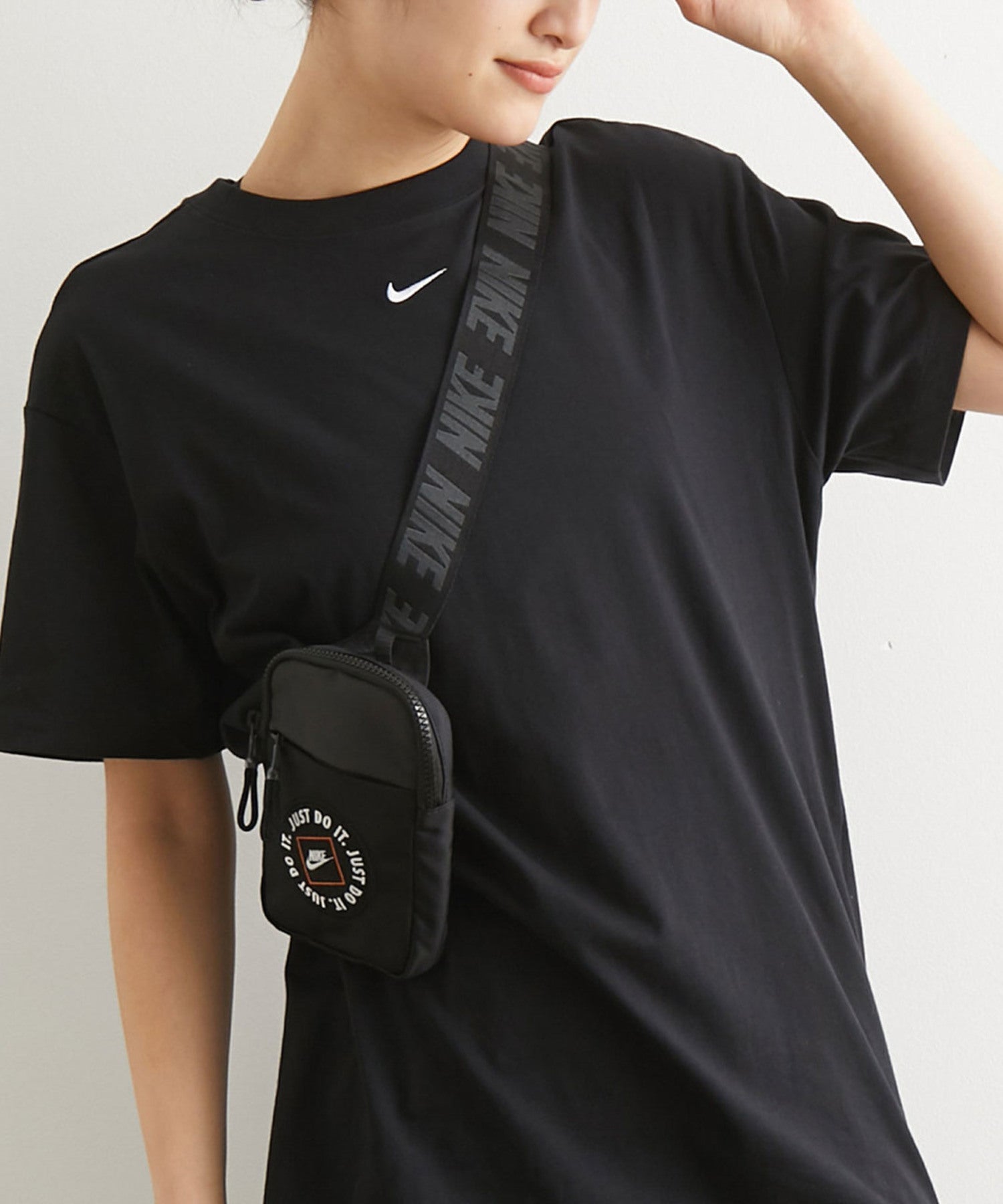 Nergy Nike ナイキ スポーツウェア エッセンシャル ヒップパック ウィメンズ ボディバッグ バッグ ボディバッグ ウエストポーチ 通販 J Adore Jun Online