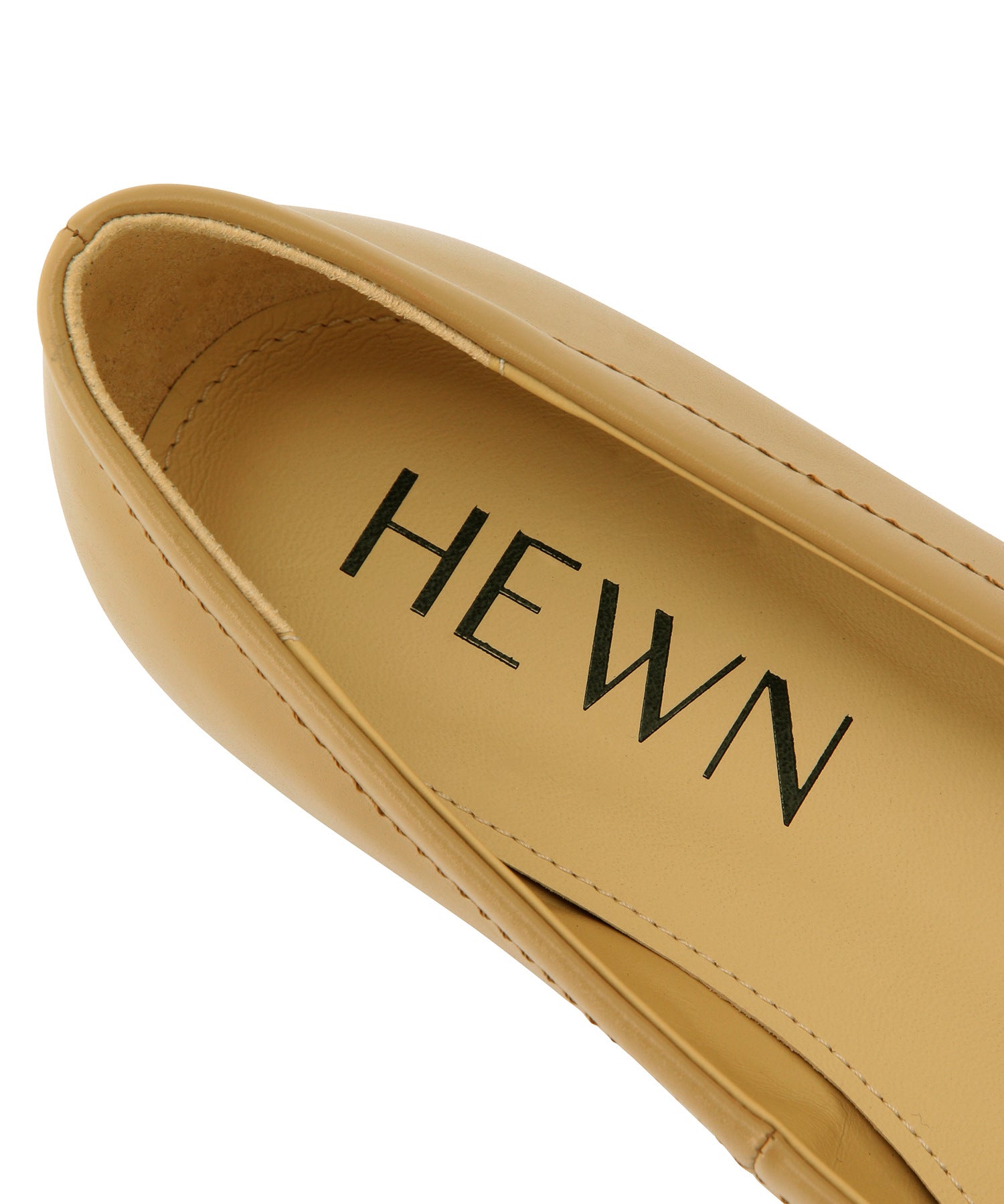 公式サイト限定】【HEWN】Sq classic ballet flats Camel ｜ ADAM ET