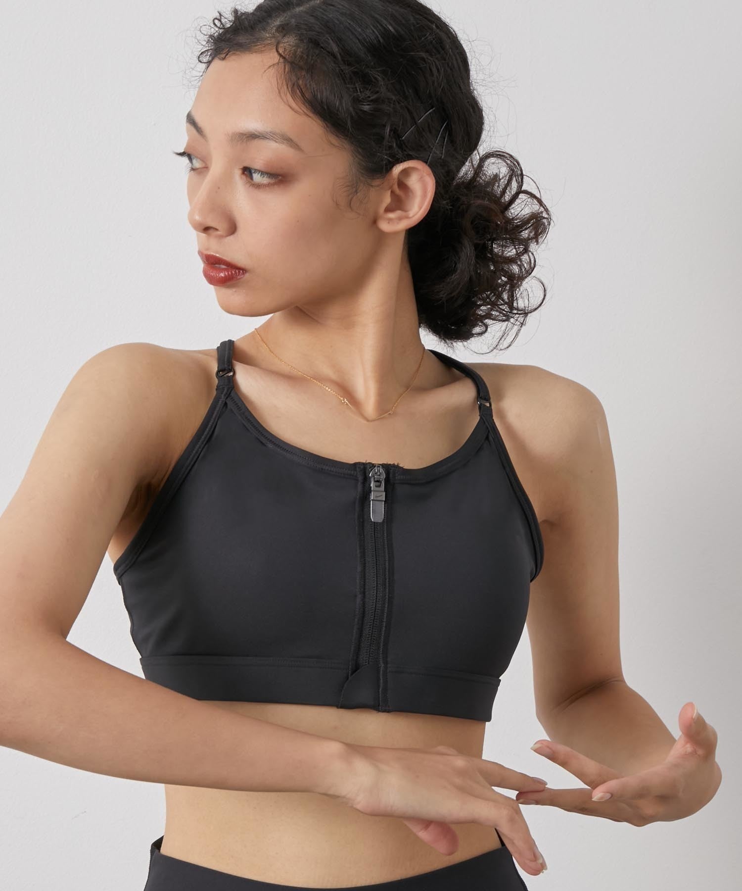 NERGY / 【NIKE】ナイキ Dri-FIT インディ フロントジップ ライト