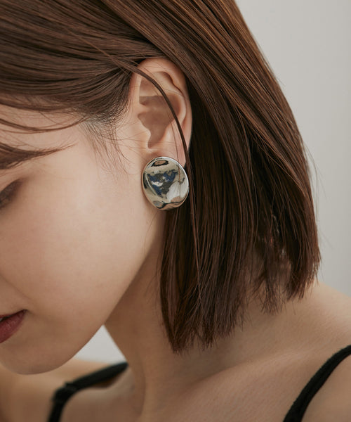 vis-a-vis コレクション】ANGULAR II EARRING アングラーⅡイヤリング-