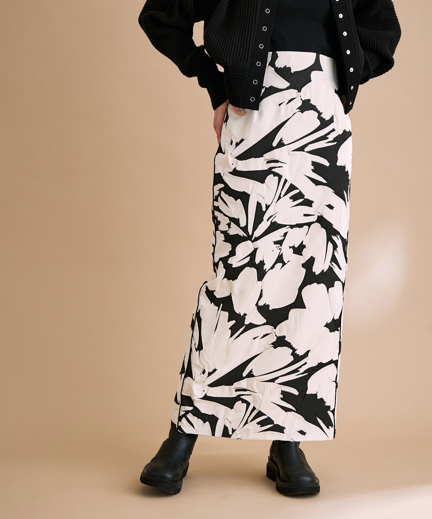 ●●アダムエロペ　シュリンクプリントスカート　36サイズ