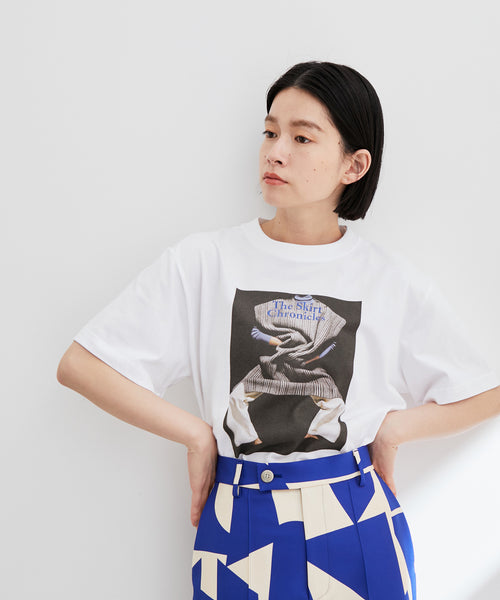 ADAM ET ROPÉ FEMME / 【The Skirt Chronicles for BIOTOP】Tee 22SS