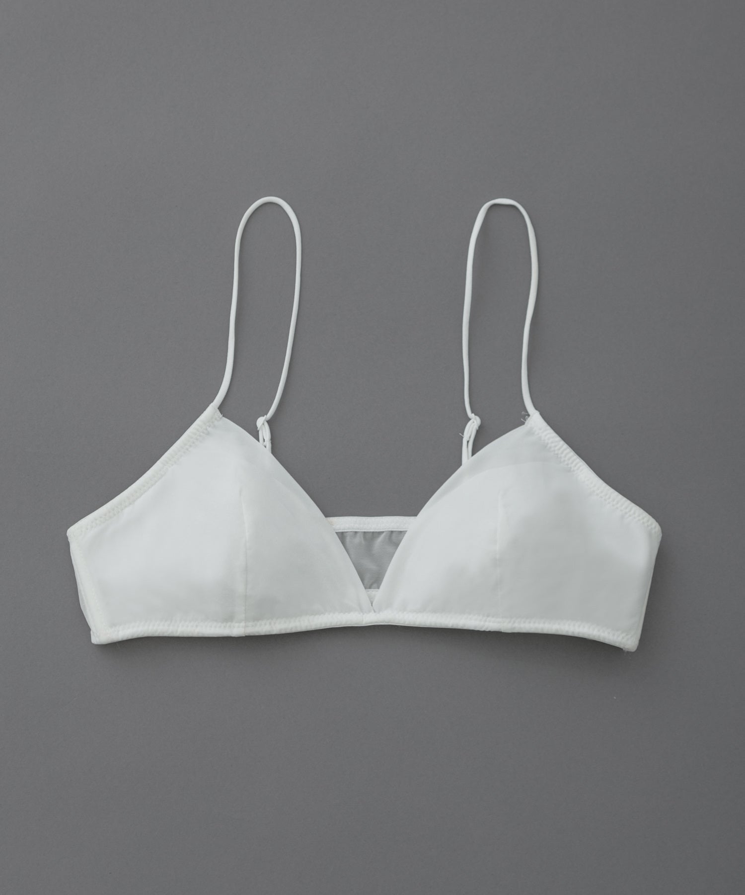 アウトレット通販 yobiotop Cropped bare bra top - トップス