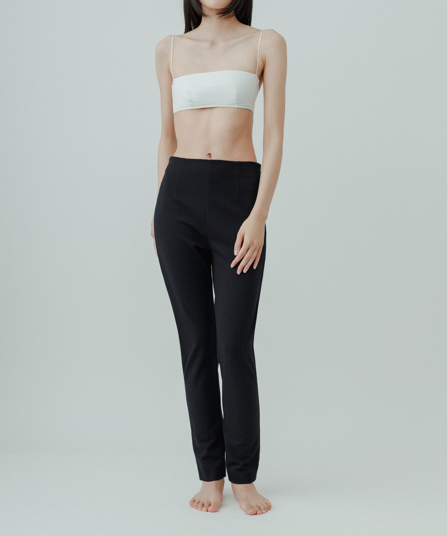 WOMENS【yo BIOTOP】Cropped bare bra top | www.unimac.az