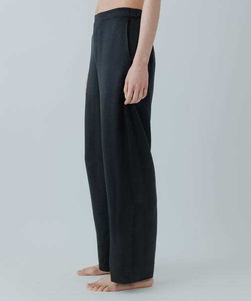 BIOTOP(ビオトープ) / 【yo BIOTOP】silk straight pants (パンツ / パンツ) 通販｜J'aDoRe JUN  ONLINE